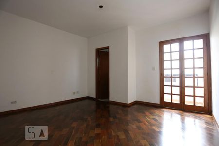 Suíte Master de casa à venda com 3 quartos, 160m² em Cidade São Francisco, São Paulo