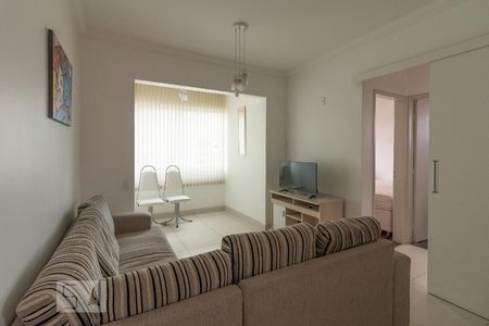 Sala de apartamento para alugar com 2 quartos, 60m² em Floresta, Belo Horizonte