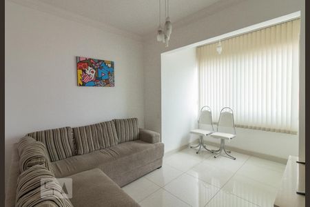 Sala de apartamento para alugar com 2 quartos, 60m² em Floresta, Belo Horizonte