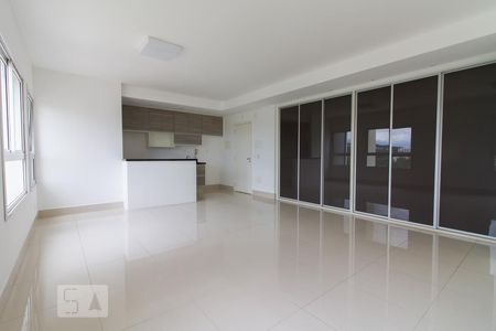 Sala de kitnet/studio para alugar com 1 quarto, 65m² em Empresarial 18 do Forte, Barueri