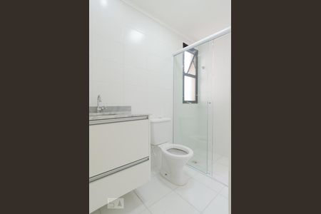 Banheiro de apartamento para alugar com 3 quartos, 80m² em Vila Floresta, Santo André