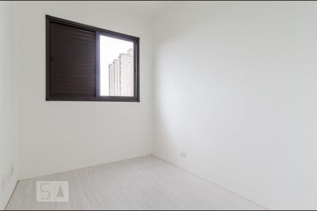 Quarto 1 de apartamento para alugar com 3 quartos, 80m² em Vila Floresta, Santo André