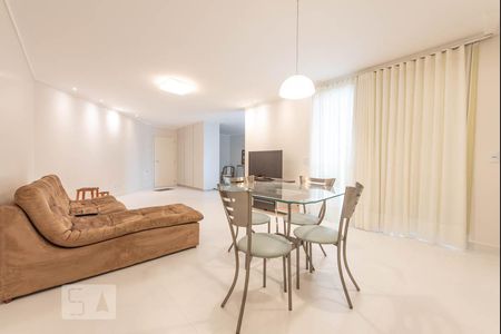 Cozinha de kitnet/studio para alugar com 1 quarto, 67m² em Vila Americano do Brasil, Goiânia