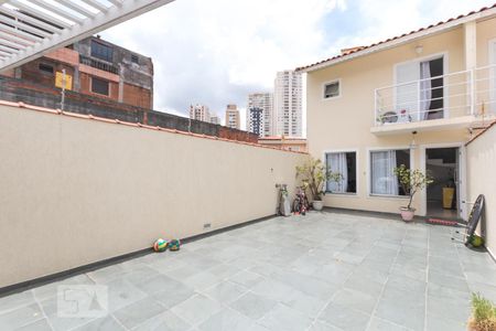 Garagem  de casa à venda com 3 quartos, 135m² em Vila Brasílio Machado, São Paulo