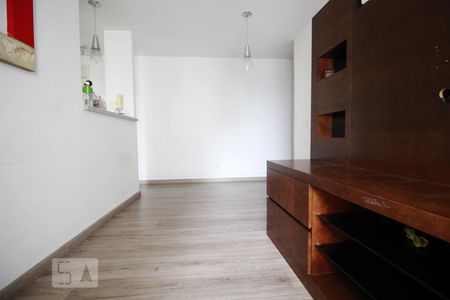 Sala de apartamento para alugar com 2 quartos, 57m² em Jardim das Vertentes, São Paulo