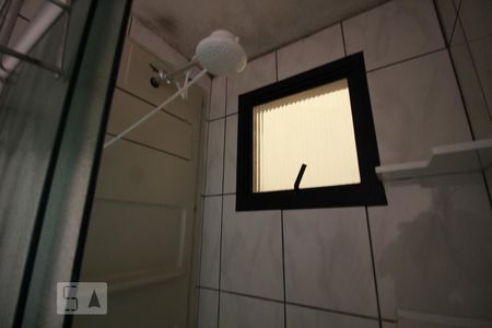 Chuveiro de apartamento para alugar com 2 quartos, 57m² em Jardim das Vertentes, São Paulo