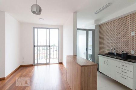 Sala/Cozinha de apartamento para alugar com 2 quartos, 49m² em Parque São Jorge, São Paulo