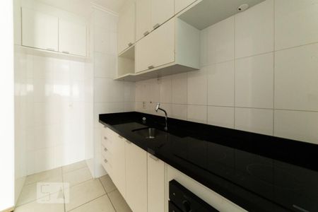 Cozinha de apartamento para alugar com 2 quartos, 59m² em Campo Belo, São Paulo