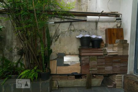 Vista da janela da kitnet de casa para alugar com 1 quarto, 13m² em Vila Parque Jabaquara, São Paulo