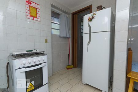 Cozinha de casa para alugar com 1 quarto, 13m² em Vila Parque Jabaquara, São Paulo