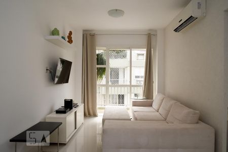 Sala de apartamento para alugar com 2 quartos, 89m² em Gávea, Rio de Janeiro