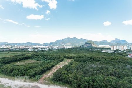 Vista de apartamento à venda com 2 quartos, 82m² em Barra da Tijuca, Rio de Janeiro