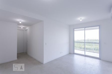 Sala de apartamento à venda com 2 quartos, 82m² em Barra da Tijuca, Rio de Janeiro