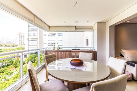 Varanda de apartamento à venda com 2 quartos, 79m² em Água Branca, São Paulo