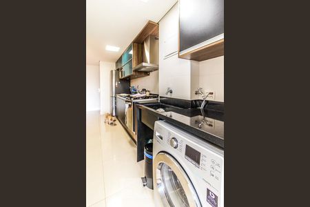 Cozinha de apartamento à venda com 2 quartos, 79m² em Água Branca, São Paulo