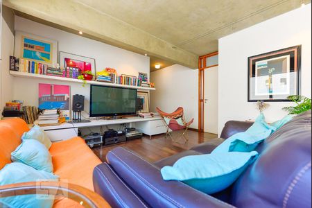 Sala de apartamento para alugar com 2 quartos, 106m² em Vila Madalena, São Paulo