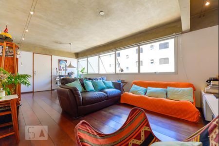 Sala de apartamento para alugar com 2 quartos, 106m² em Vila Madalena, São Paulo