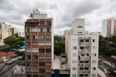 Vista da sala de apartamento para alugar com 1 quarto, 34m² em Consolação, São Paulo