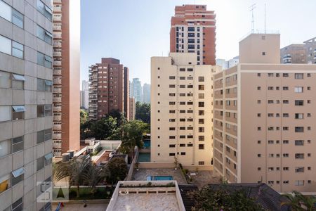 Vista do Quarto  de apartamento para alugar com 1 quarto, 55m² em Moema, São Paulo