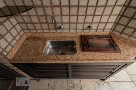 Apartamento para alugar com 300m², 4 quartos e 4 vagas Apartamento para alugar com 300m², 4 quartos e 4 vagasCobertura