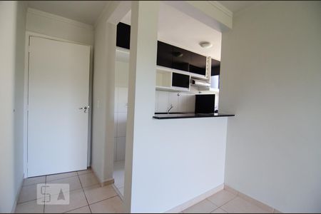 Cozinha de apartamento para alugar com 2 quartos, 51m² em Jardim Nova Europa, Campinas