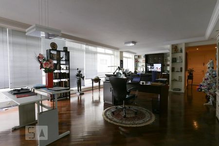 Sala de apartamento à venda com 3 quartos, 193m² em Cerqueira César, São Paulo