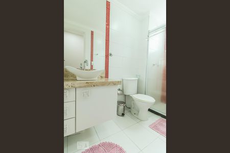 Banheiro de apartamento para alugar com 2 quartos, 50m² em Anil, Rio de Janeiro