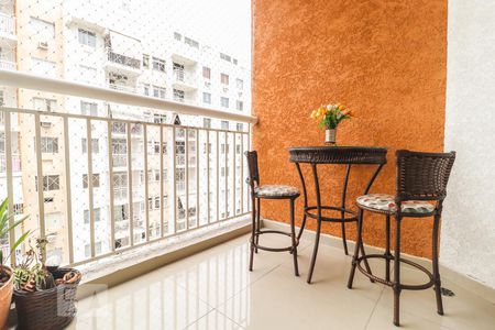 Varanda de apartamento para alugar com 2 quartos, 50m² em Anil, Rio de Janeiro