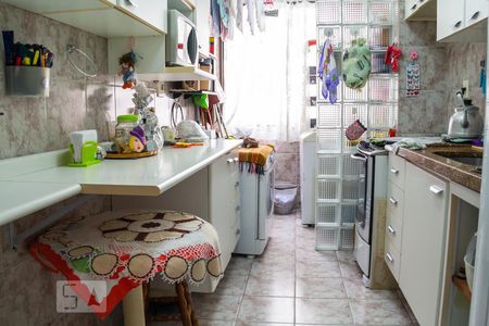 Cozinha e Área de Serivço de apartamento para alugar com 3 quartos, 61m² em Vila Mascote, São Paulo