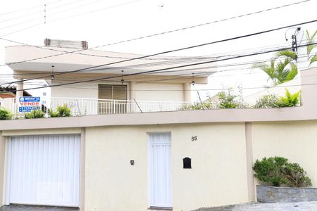 Fachada de casa para alugar com 5 quartos, 600m² em Jardim São Bento, São Paulo