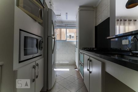 Cozinha de apartamento para alugar com 2 quartos, 77m² em Jardim, Santo André