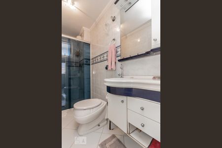 Banheiro de apartamento à venda com 3 quartos, 85m² em Cambuci, São Paulo