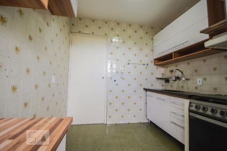 Cozinha de apartamento para alugar com 3 quartos, 70m² em Santo Amaro, São Paulo