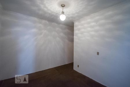 Casa à venda com 335m², 4 quartos e 3 vagas Casa à venda com 335m², 4 quartos e 3 vagasSuíte