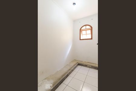 Dispensa de casa à venda com 3 quartos, 266m² em Nova Petrópolis, São Bernardo do Campo