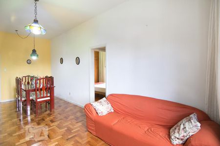 Sala de apartamento para alugar com 2 quartos, 68m² em Vila Isabel, Rio de Janeiro