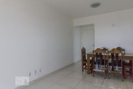 Sala de apartamento para alugar com 3 quartos, 71m² em Gopoúva, Guarulhos
