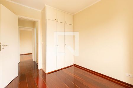 Quarto 1 de apartamento para alugar com 2 quartos, 60m² em Vila Monumento, São Paulo