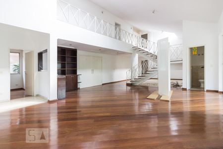 Sala de casa para alugar com 5 quartos, 600m² em Jardim São Bento, São Paulo
