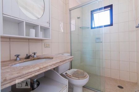 Banheiro de apartamento para alugar com 2 quartos, 70m² em Mirandópolis, São Paulo