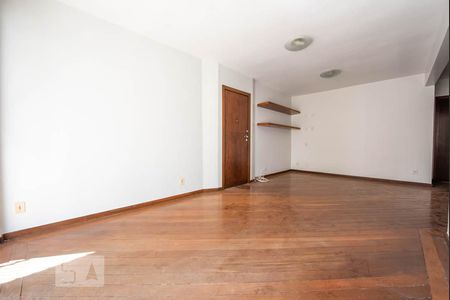 Apartamento para alugar com 160m², 3 quartos e 1 vagaSala