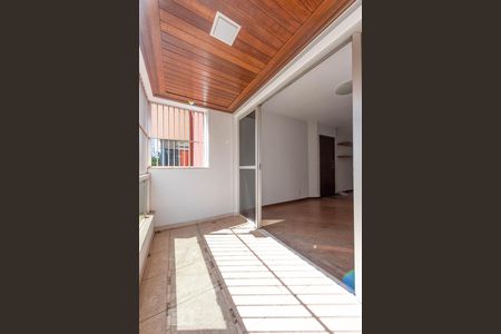 Varanda de apartamento para alugar com 3 quartos, 160m² em Setor Oeste, Goiânia