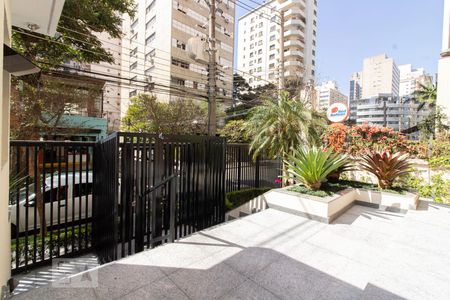 Studio à venda com 46m², 1 quarto e 1 vaga Studio à venda com 46m², 1 quarto e 1 vagaPortaria