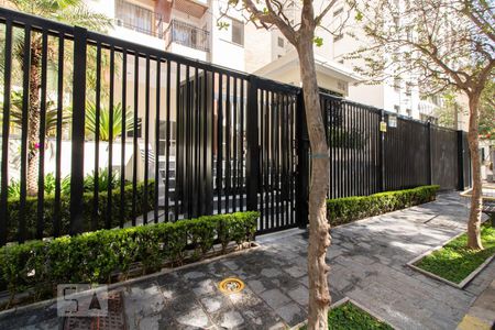 Studio à venda com 46m², 1 quarto e 1 vaga Studio à venda com 46m², 1 quarto e 1 vagaFachada