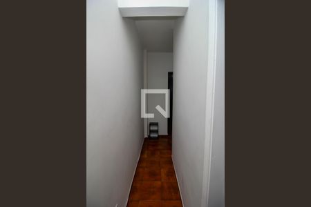 Corredor de Entrada de kitnet/studio para alugar com 1 quarto, 36m² em Botafogo, Rio de Janeiro
