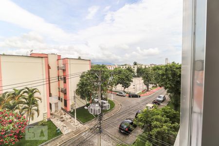 Vista Sala de apartamento à venda com 2 quartos, 48m² em Taquara, Rio de Janeiro