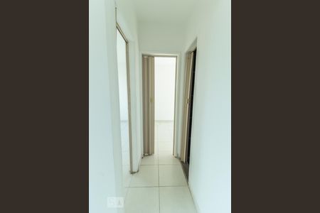 Corredor de apartamento à venda com 2 quartos, 48m² em Taquara, Rio de Janeiro