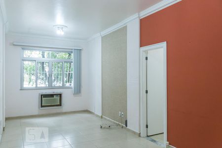 Sala de apartamento à venda com 3 quartos, 90m² em Laranjeiras, Rio de Janeiro