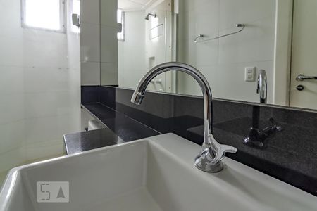 Banheiro de kitnet/studio à venda com 1 quarto, 37m² em Silveira, Belo Horizonte