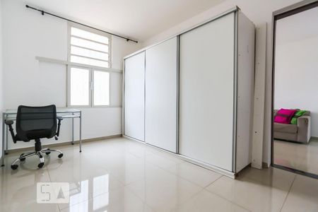 Quarto 1 de apartamento para alugar com 2 quartos, 60m² em Asa Sul, Brasília